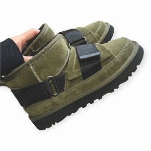 NWT UGG Ankle Classic Ultra Mini Hybrid Boots